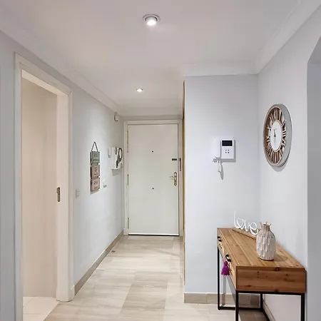 Daire Luxury Hacienda With Sea Views Marbella