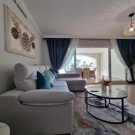 Luxury Hacienda With Sea Views Marbella