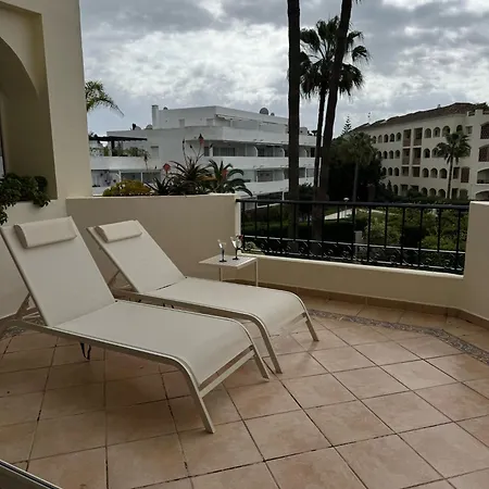 Daire Luxury Hacienda With Sea Views