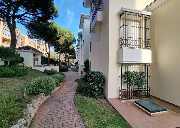 Luxury Hacienda With Sea Views شقة ماربيا