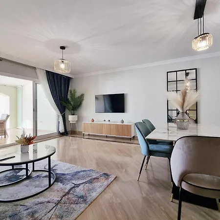 Luxury Hacienda With Sea Views * מארבלה